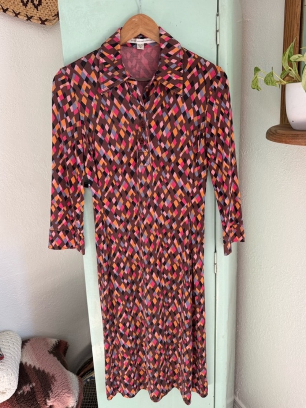 DVF 100% Silk Multicolor Geometric Dress